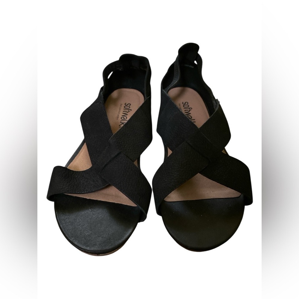 SoftWalk Women’s Camilla Sandal EUC